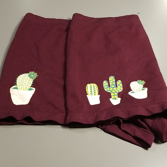 torrid Other - Maroon cactus boy shorts
